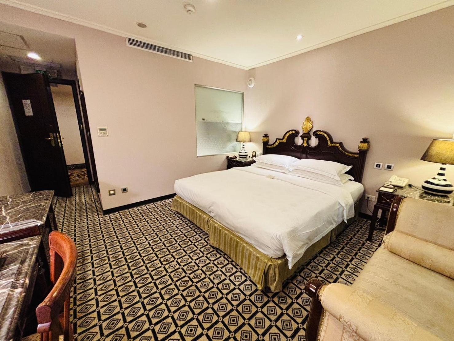 Royal Seasons Hotel Taipei ‧ Nanjing W. Zewnętrze zdjęcie