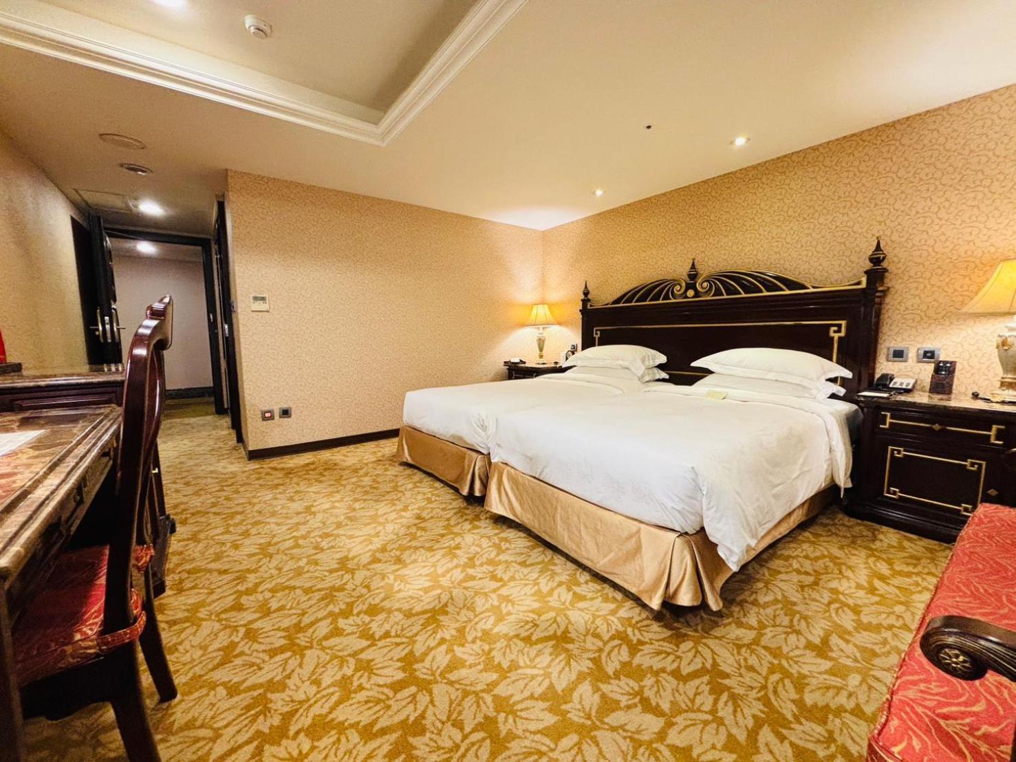 Royal Seasons Hotel Taipei ‧ Nanjing W. Zewnętrze zdjęcie